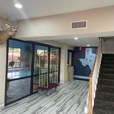 Days Inn By Wyndham Childress Ngoại thất bức ảnh