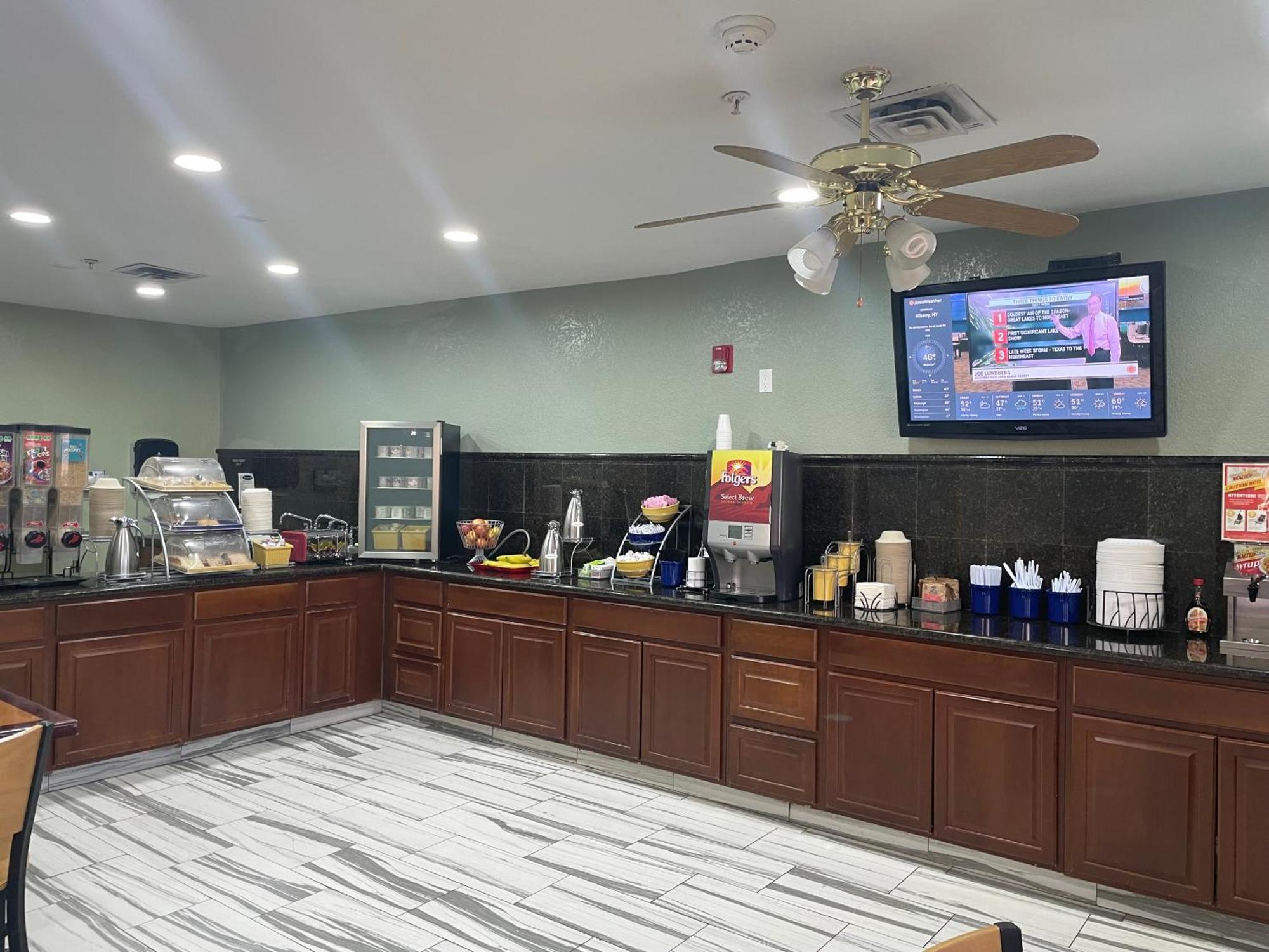 Days Inn By Wyndham Childress Ngoại thất bức ảnh